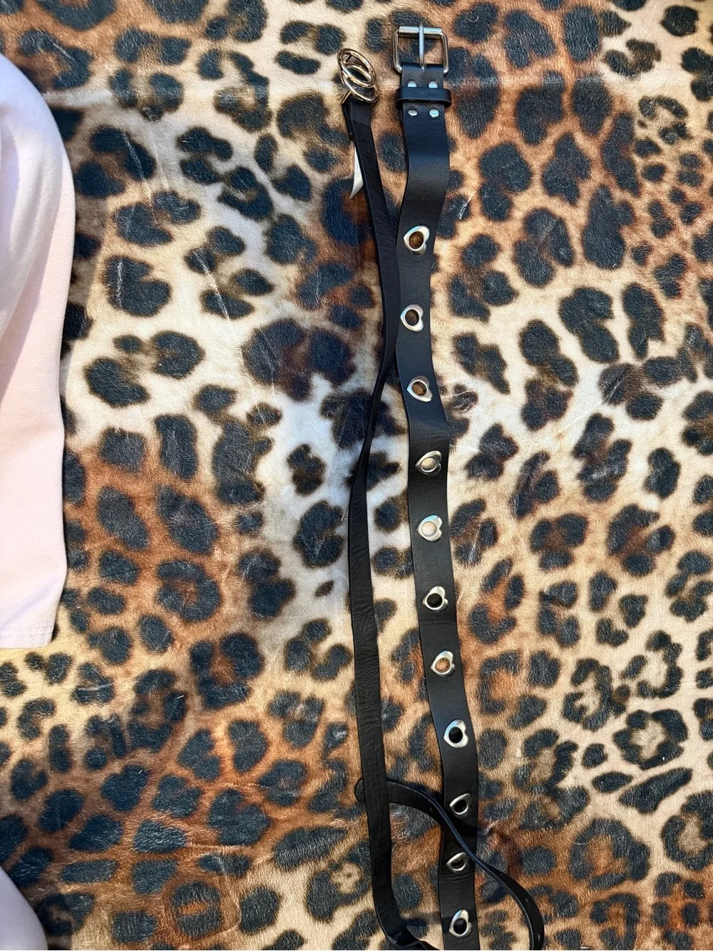 Forever 21 sleek black
